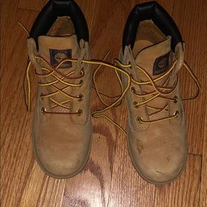 Boys timberlands